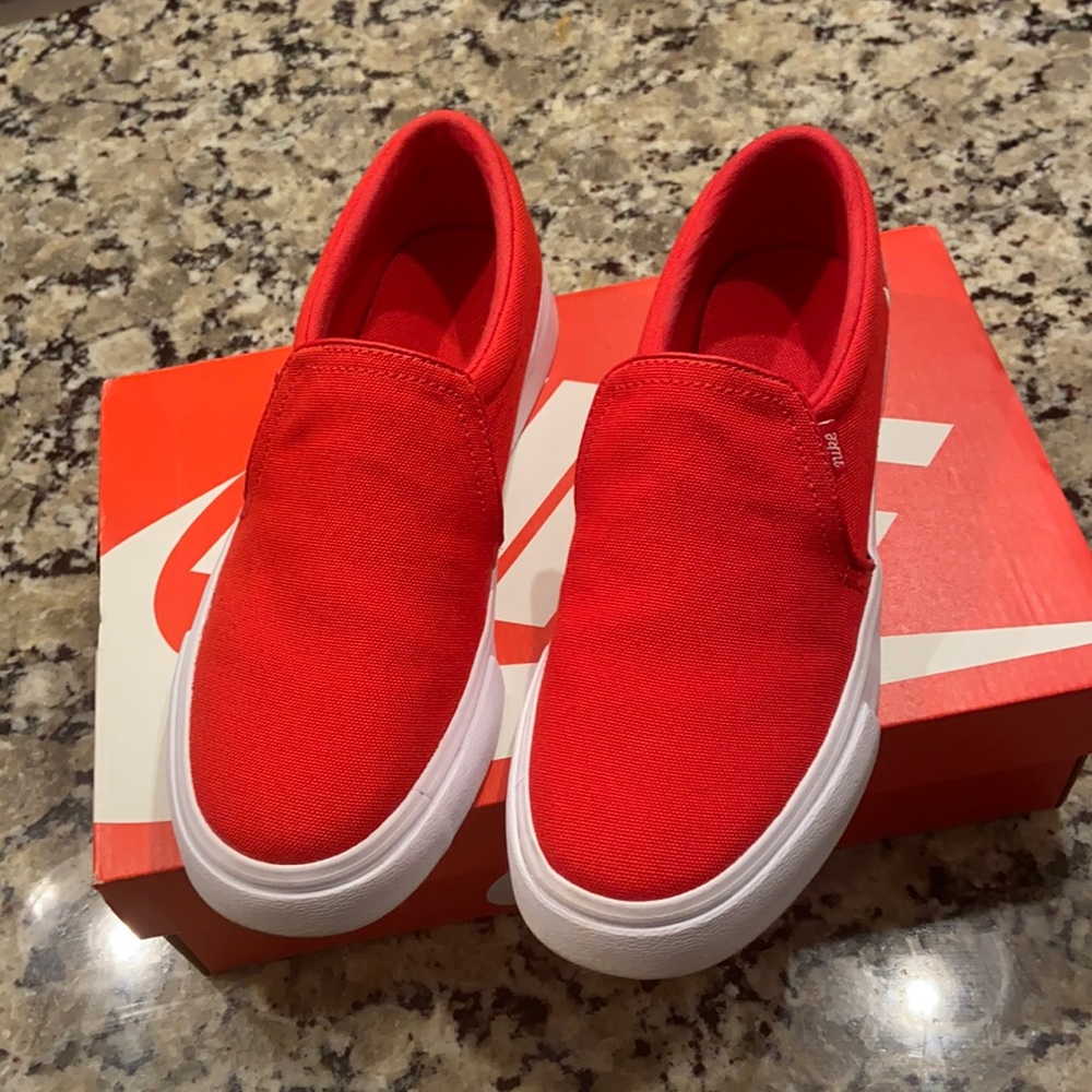 Nike Court Royal Slip On